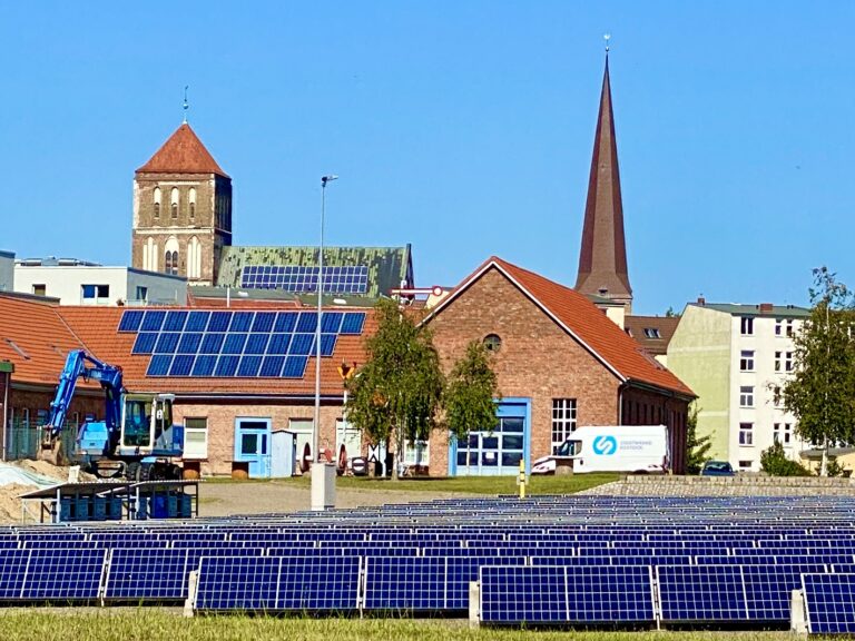Solarstrom für günstigeres Schulessen